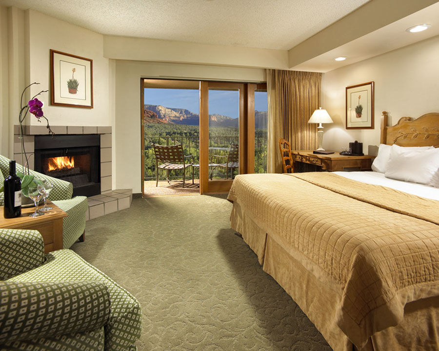 The Cliffs Hotel Sedona Room photo